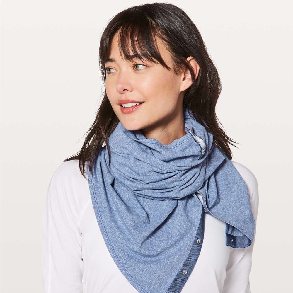 BRAND NEW Lululemon Vinyasa scarf